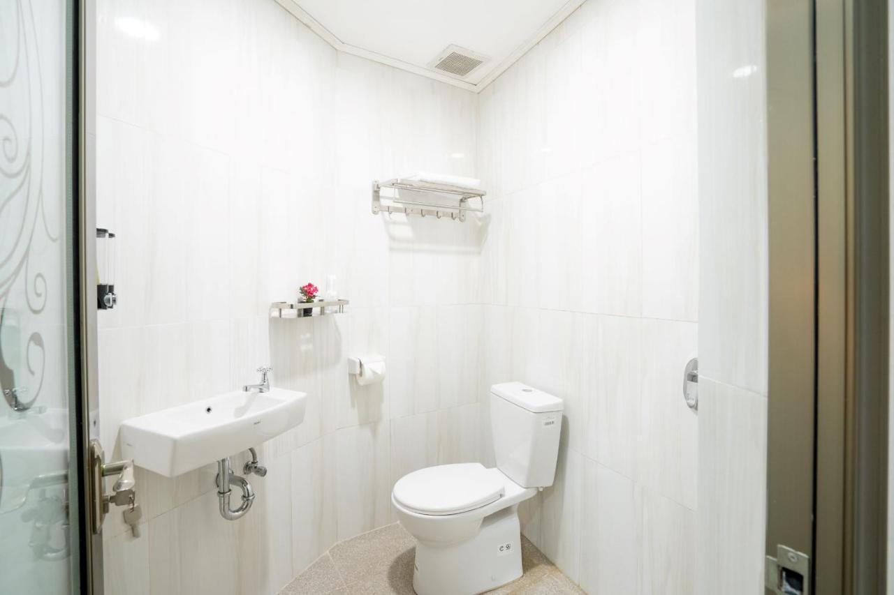Oki Taru Residence クタ エクステリア 写真